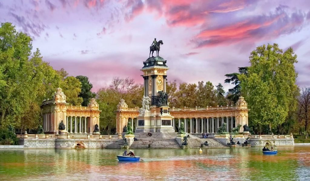 Retiro Park green space in Madrid