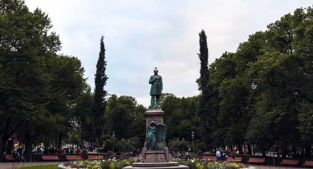 Central Park Helsinki nature trails