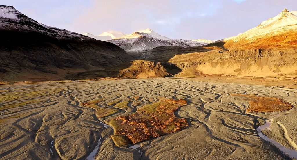 Essential travel information for visitors to Iceland