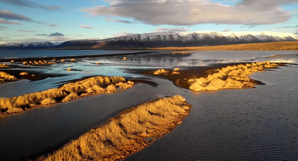 Experience the unique climate of Iceland, a land of contrasts