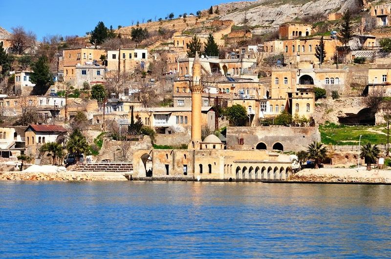 Rumkale and Savas - submerged villages in Turkey