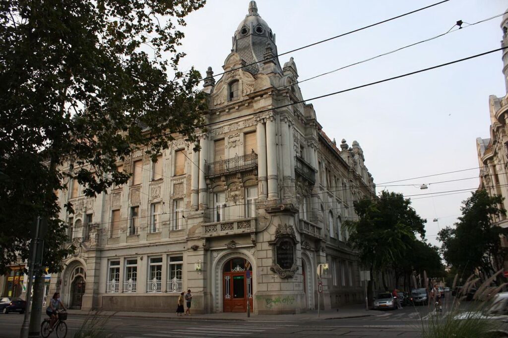 Угорщина готелі