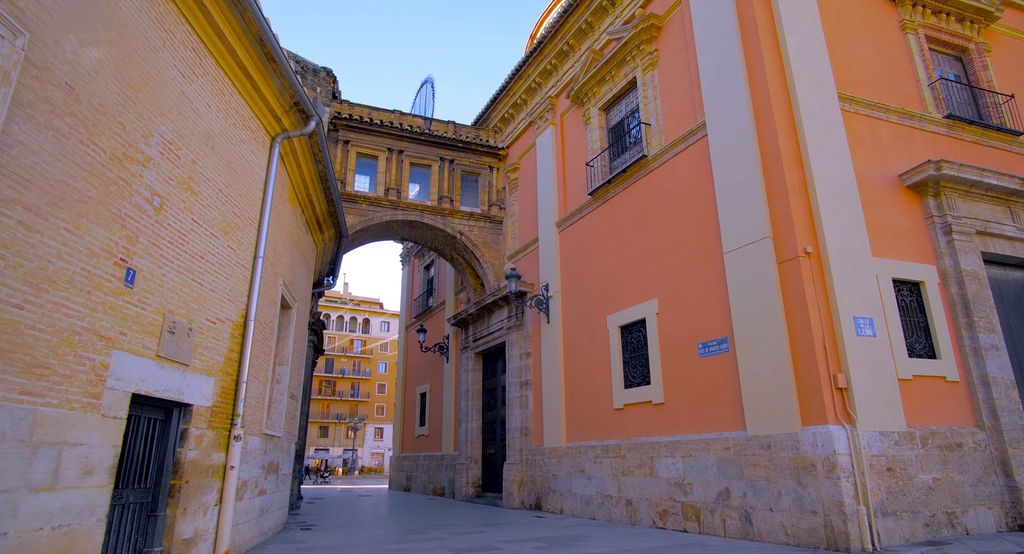 Valencia hotel accommodation example