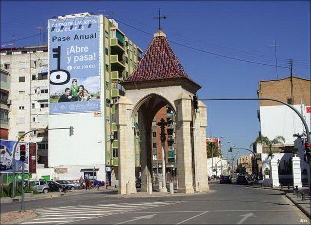 Закритий хрест