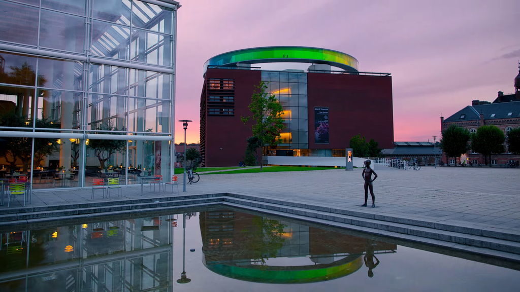 ARoS