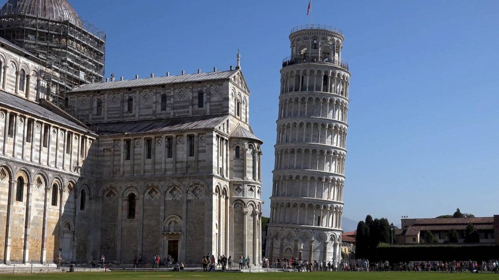 Leaning Tower of Pisa exterior view with Romanesque arcades