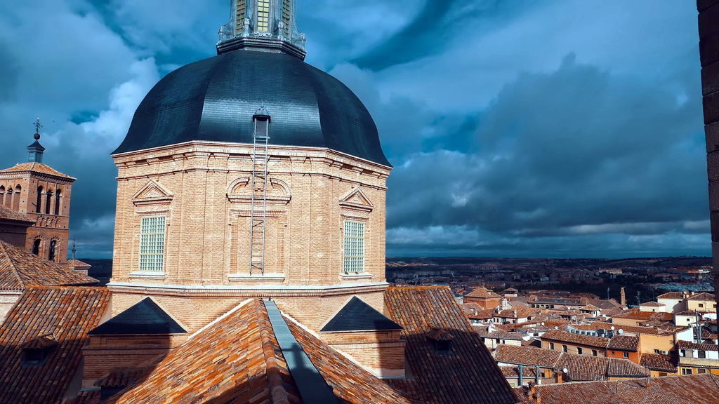 Baroque Iglesia de San Ildefonso