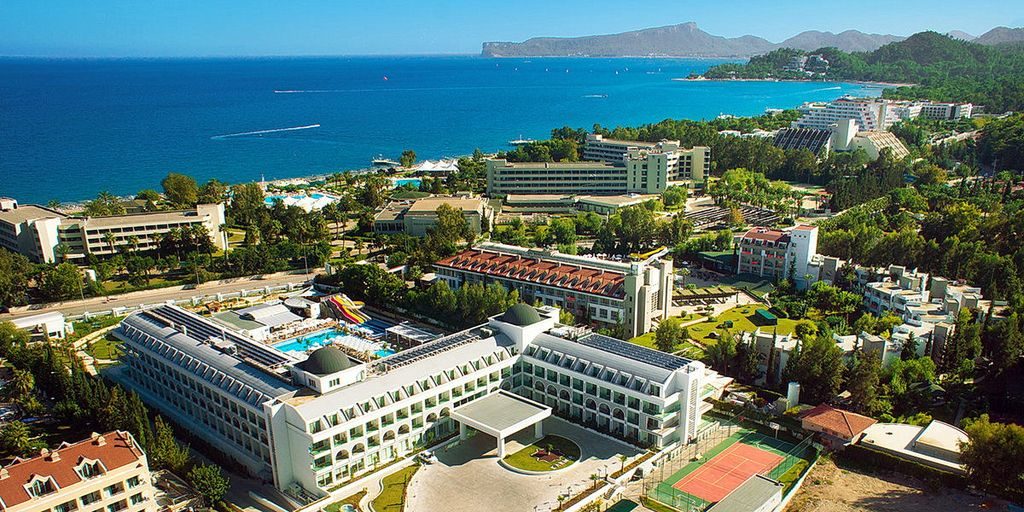Готель Karmir Resort Spa