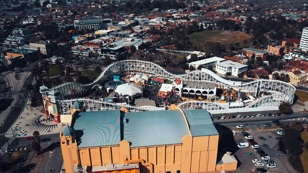 Luna Park Melbourne amusement park
