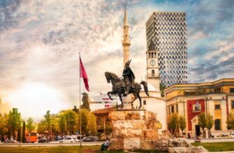 Місто Тирана Албанія