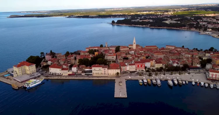 Панорама Пореча