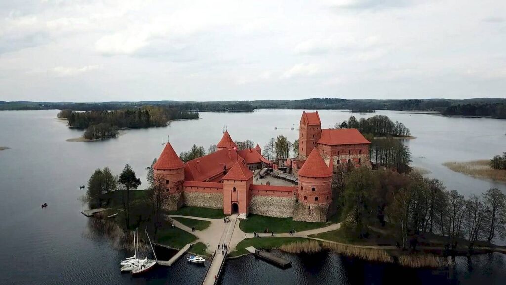 Панорама Тракайського замку