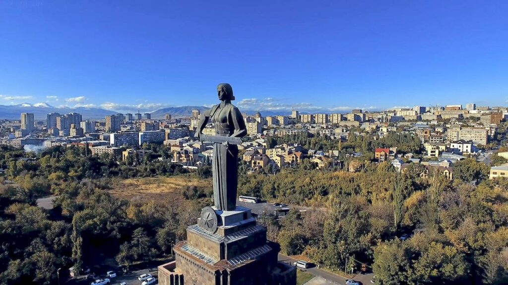 Мати Вірменія