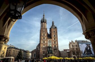 Маріацький костел у Кракові
