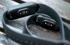 Огляд фітнес-браслета Xiaomi Mi Band 5