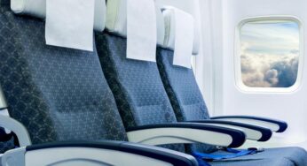 How to separate seat armrests on an airplane