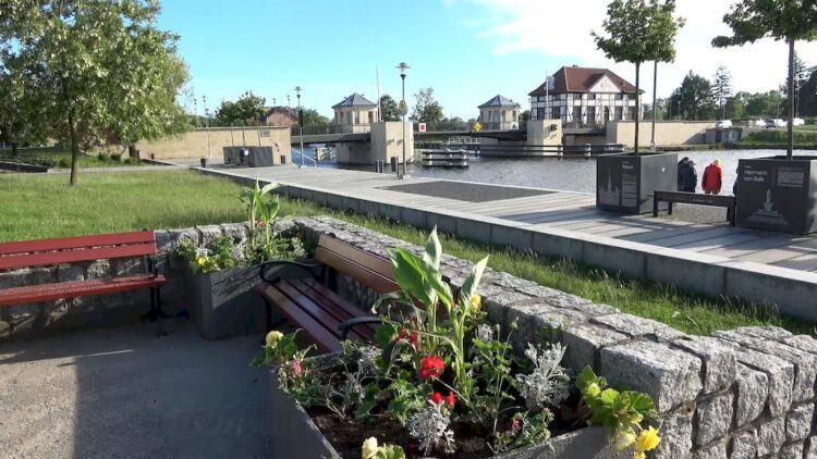 embankment