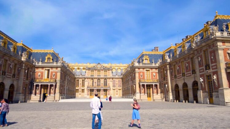 Versailles