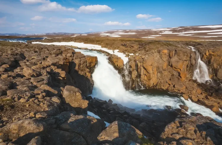 Тальниковий водоспад
