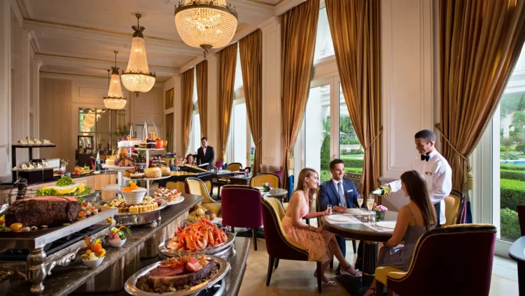How hotel star rating influences meal quality and dining options