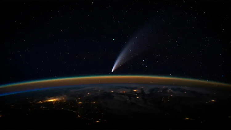 How comets die final stages of a comet life